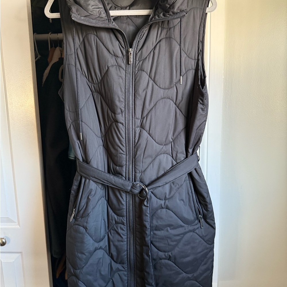 Zella Charcoal Quilted Sleeveless Jacket